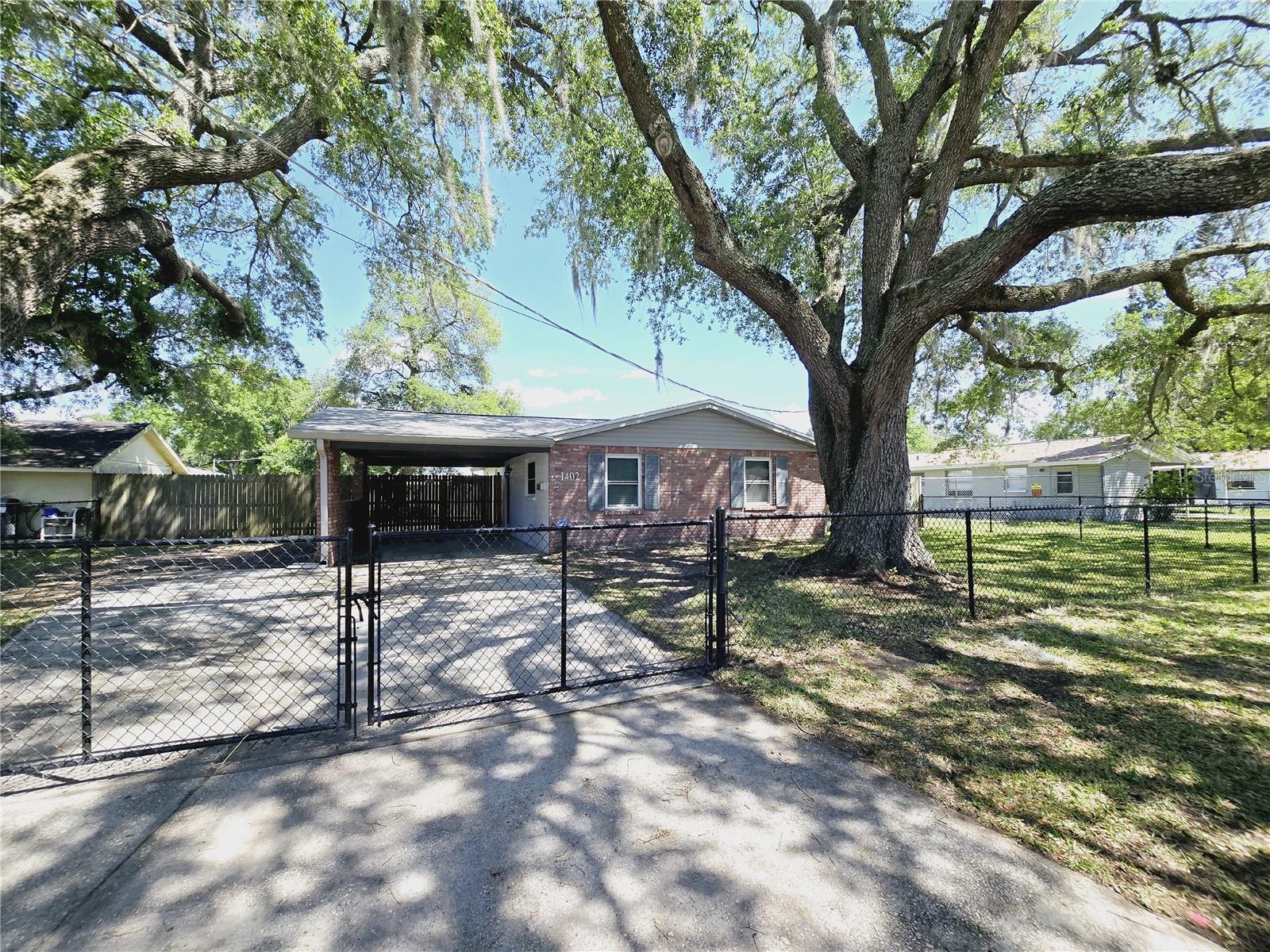 Details for 1402 Bracewell Drive, PLANT CITY, FL 33563