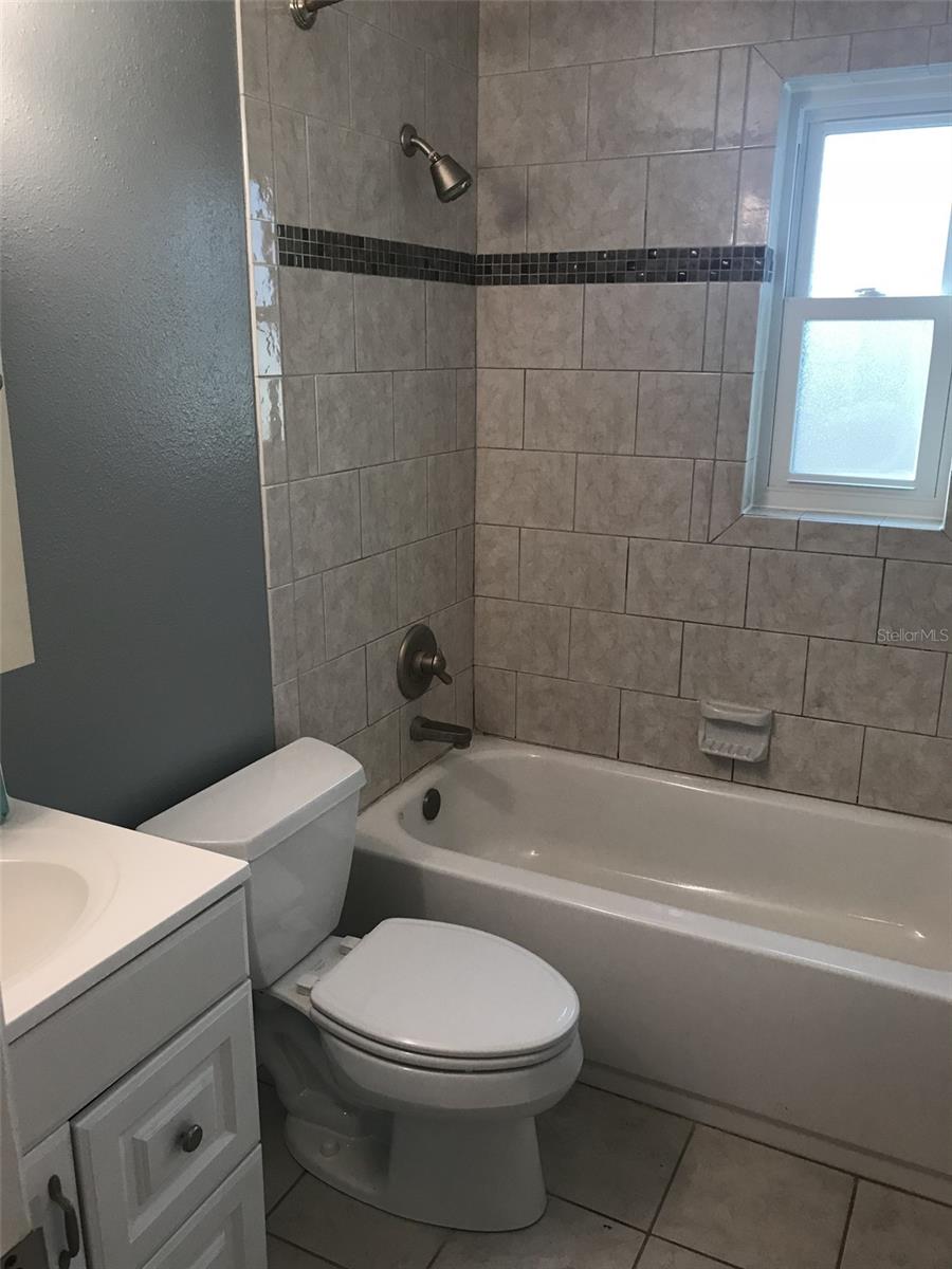 Image 16 of 20 For 1402 Bracewell Drive