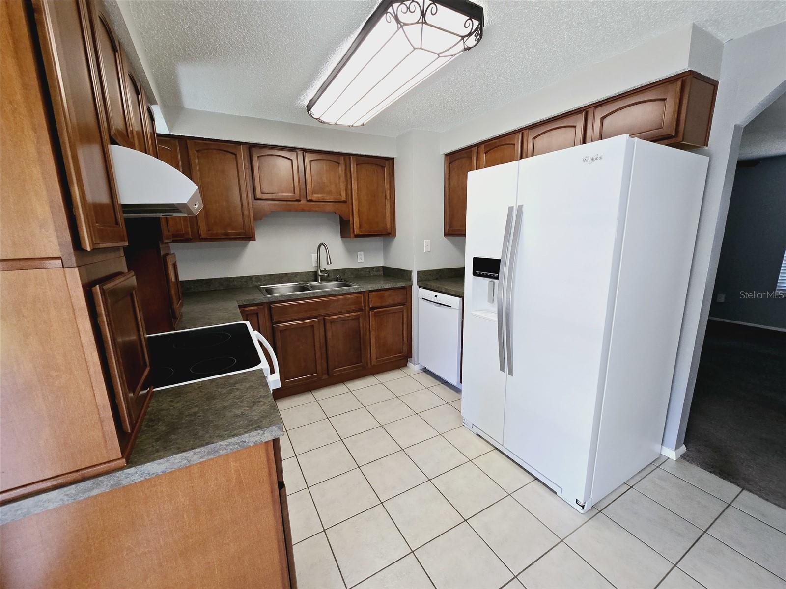 Image 4 of 20 For 1402 Bracewell Drive
