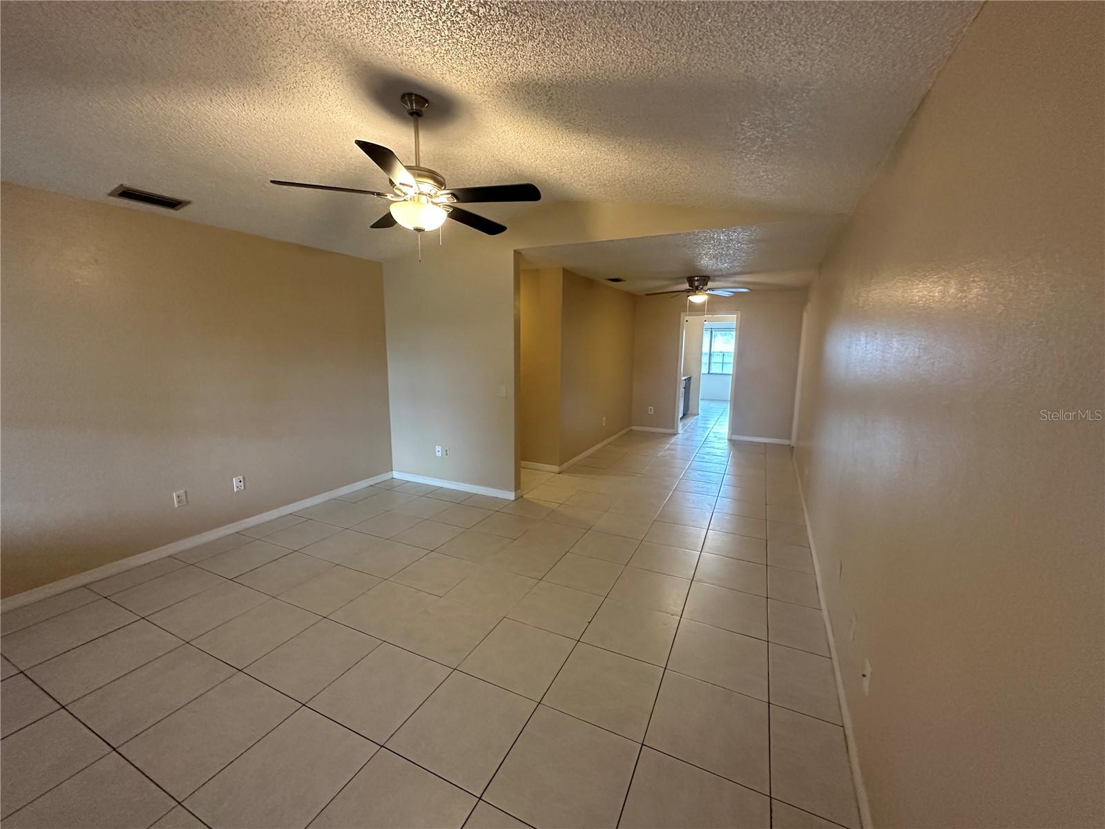 Image 2 of 24 For 968 Sunshine Way Sw