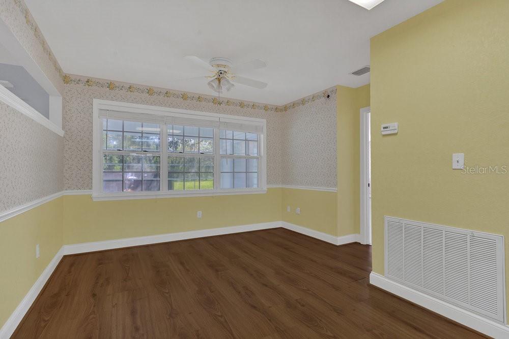 Image 18 of 62 For 8077 Lake Hatchineha Road