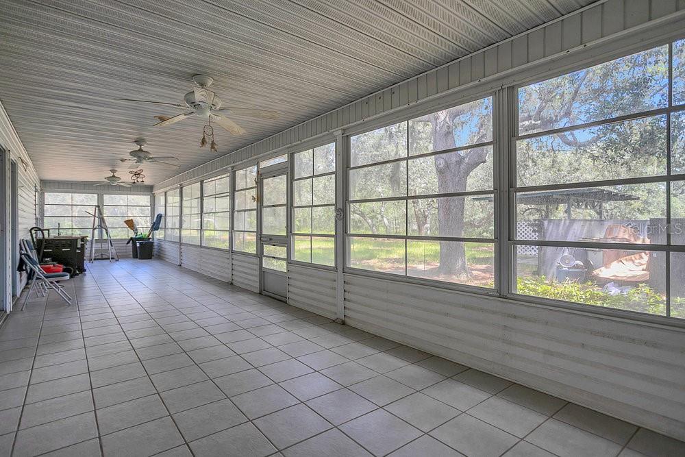 Image 27 of 62 For 8077 Lake Hatchineha Road