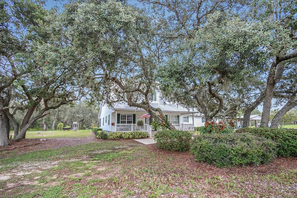 Image 3 of 62 For 8077 Lake Hatchineha Road