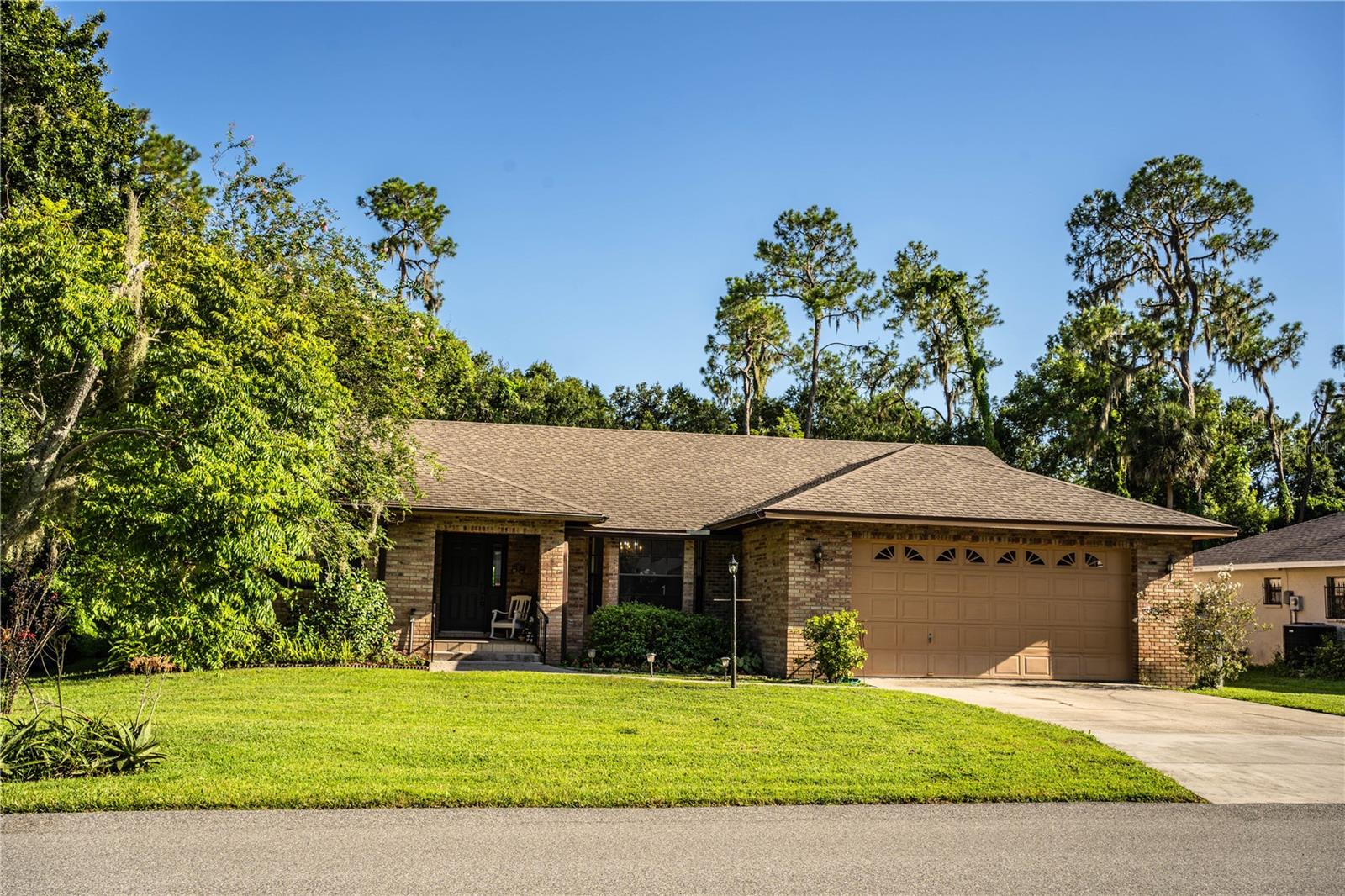 Image 4 of 80 For 2210 Sugar Creek Drive