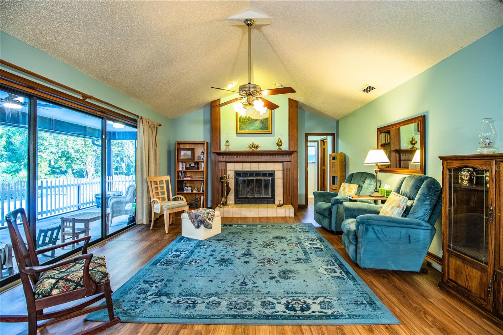 Image 41 of 80 For 2210 Sugar Creek Drive