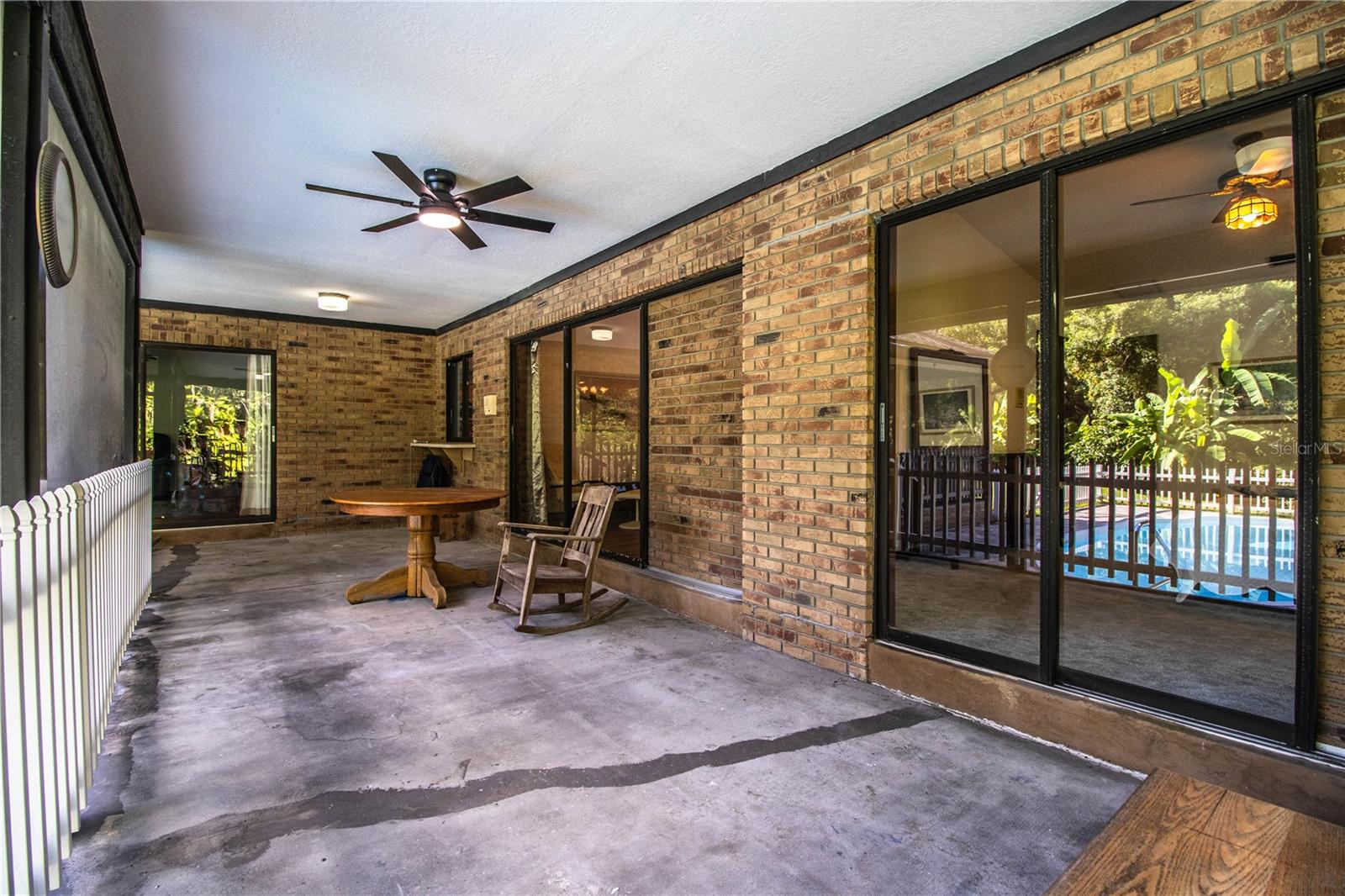 Image 8 of 80 For 2210 Sugar Creek Drive
