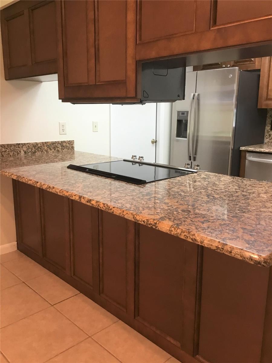 Image 7 of 28 For 535 Hardenoak Boulevard