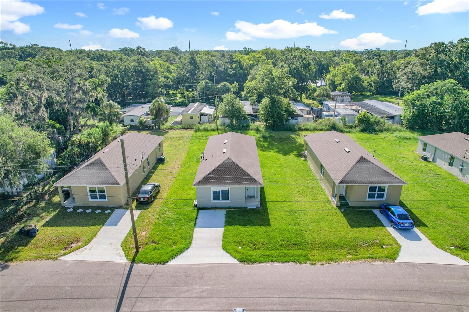 Image 43 of 44 For 1031 Lakewood Court