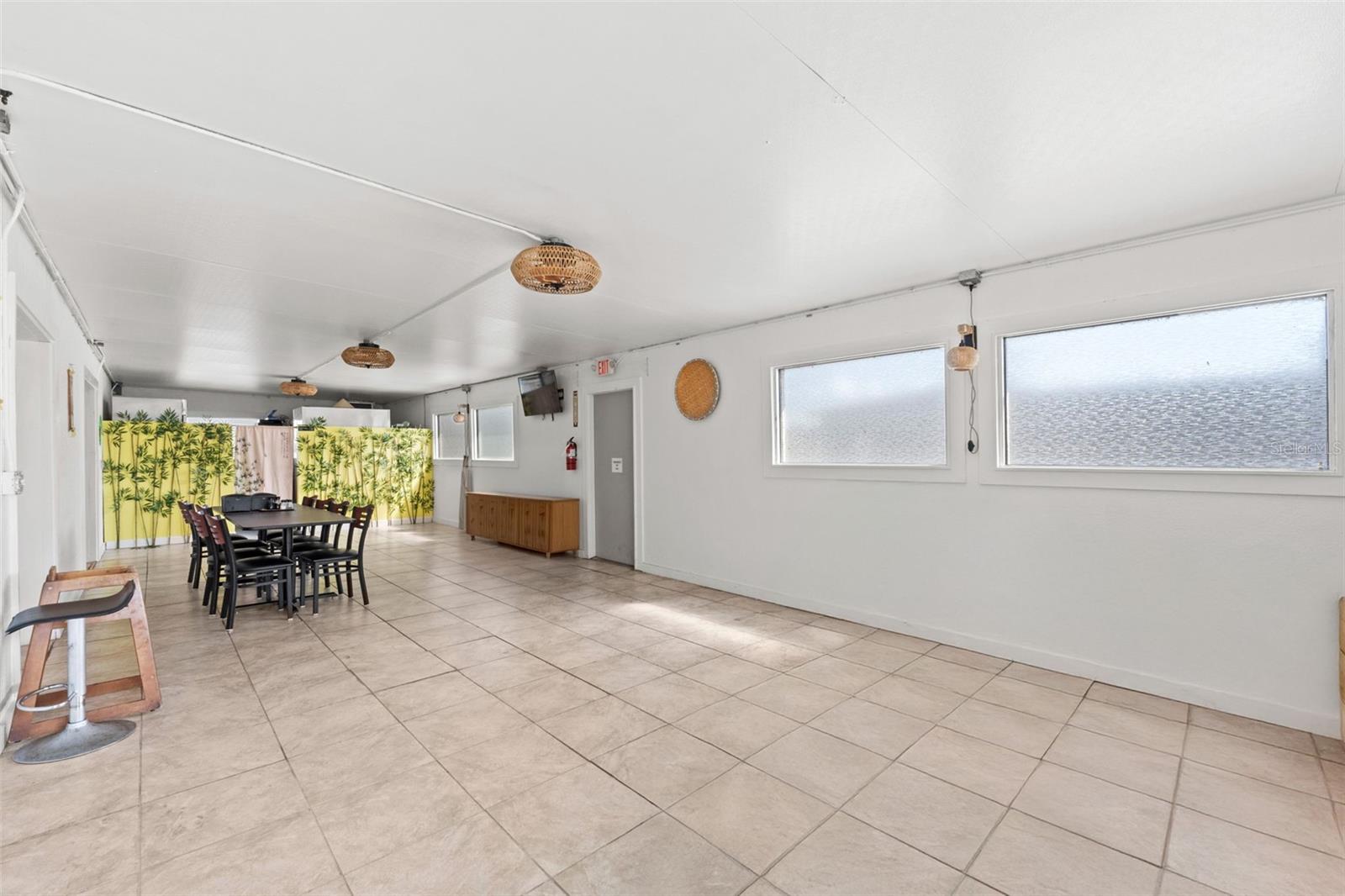 Image 12 of 33 For 217 5th Street