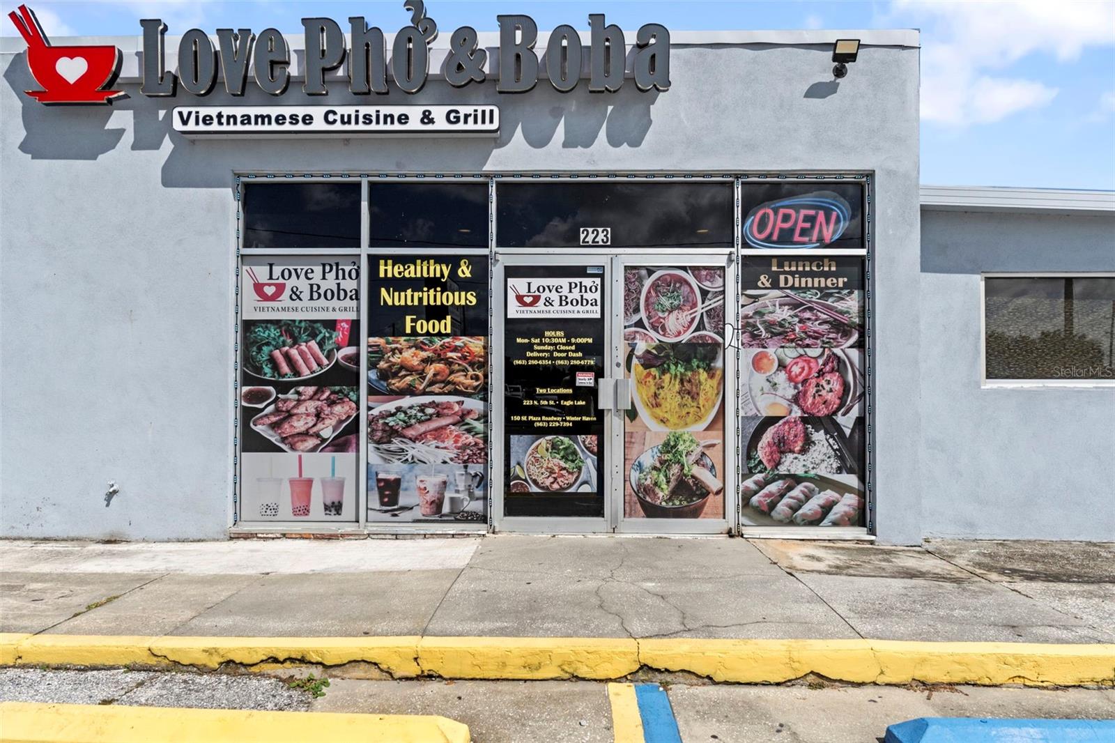 Image 2 of 33 For 217 5th Street
