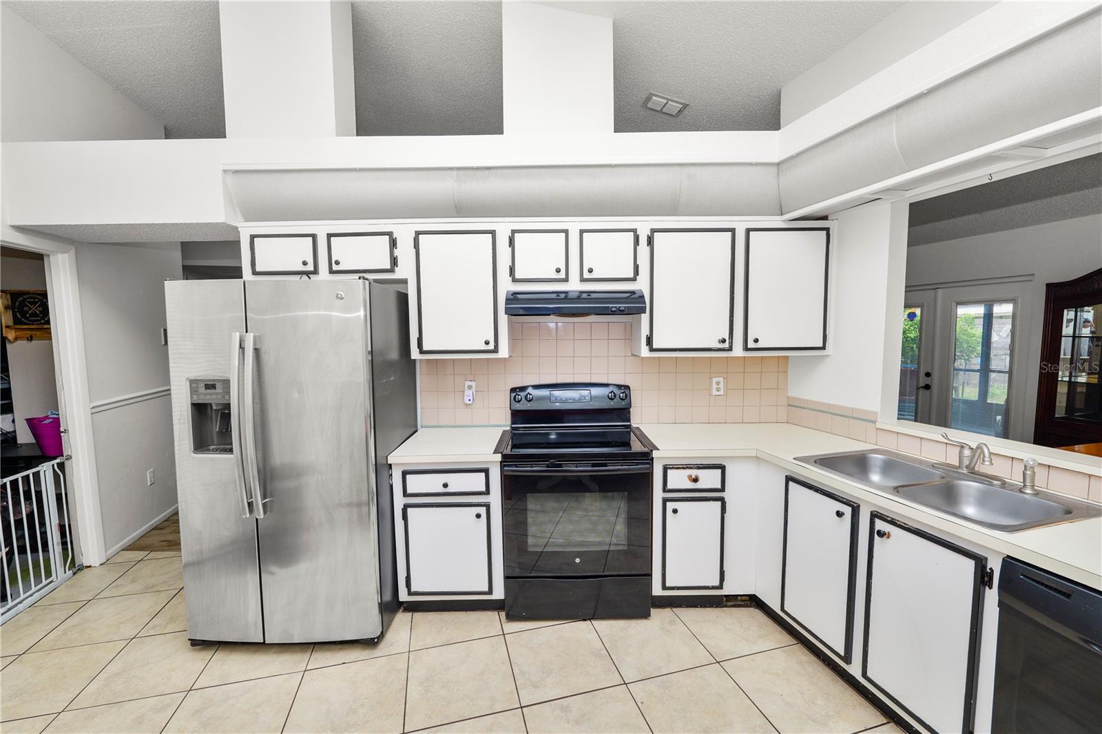 Image 10 of 35 For 4710 Westwind Drive