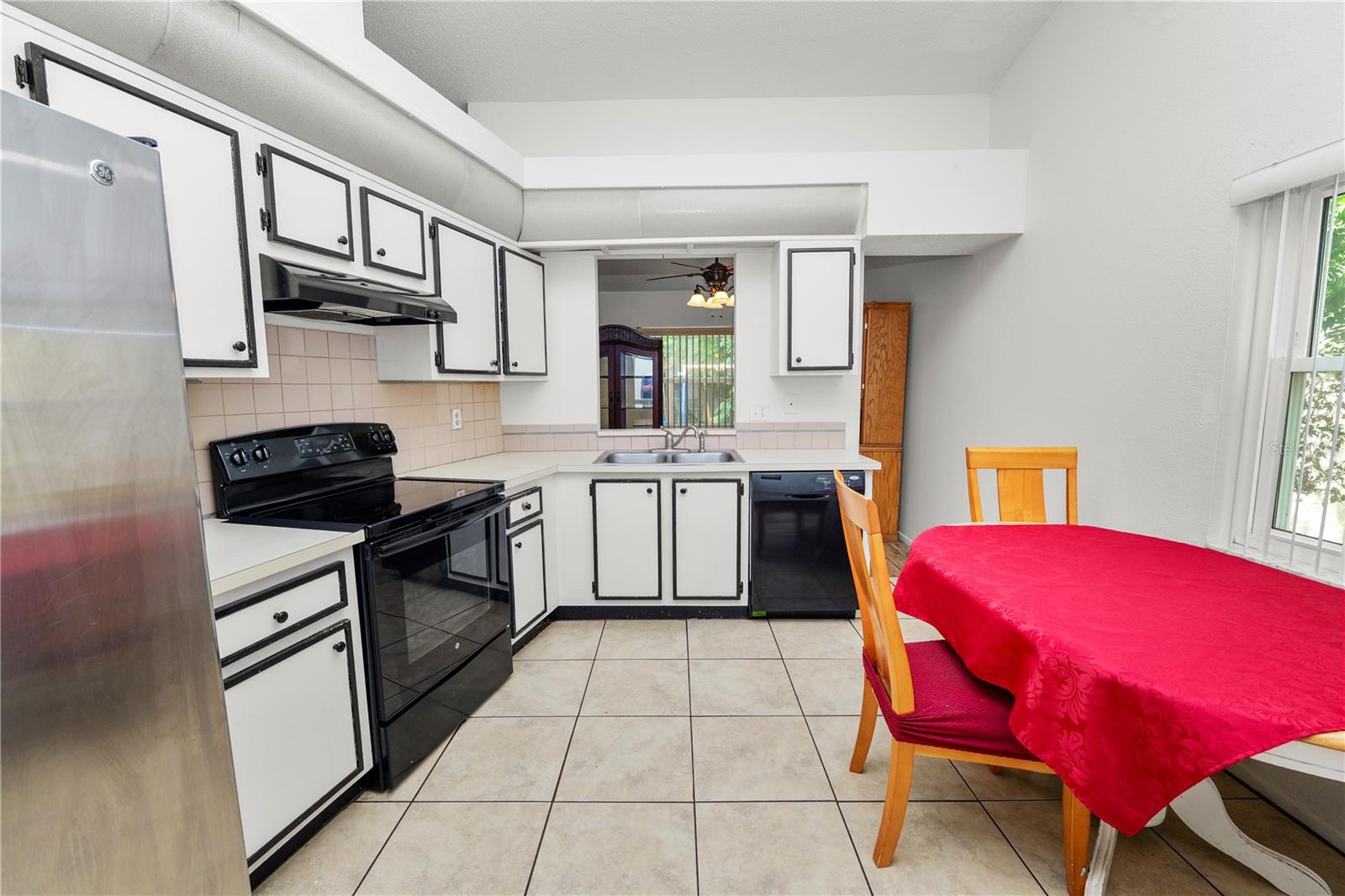 Image 13 of 35 For 4710 Westwind Drive