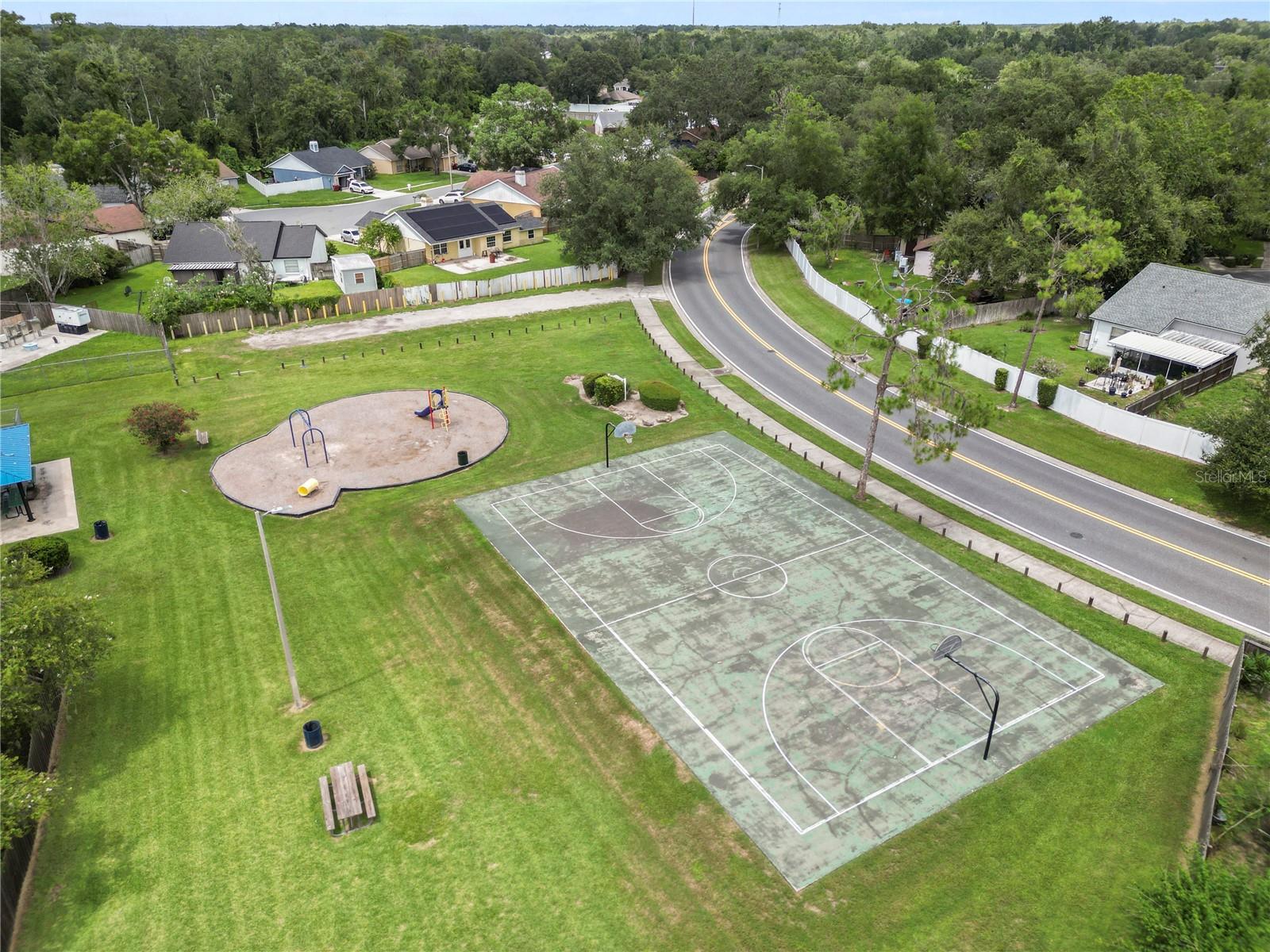 Image 30 of 35 For 4710 Westwind Drive
