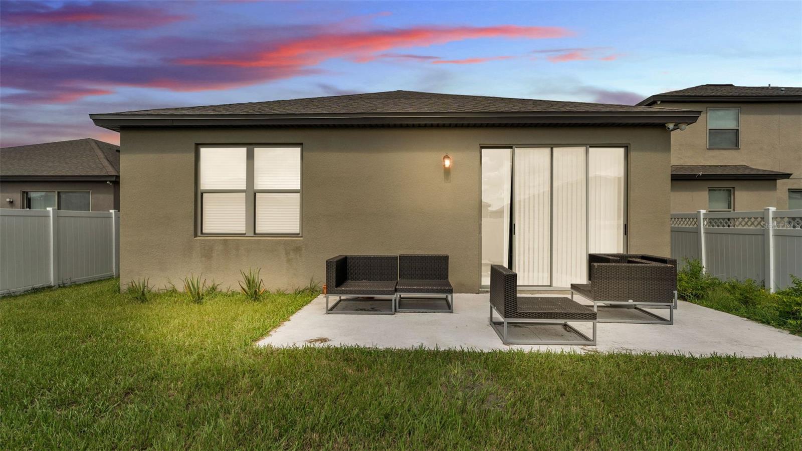 Image 2 of 39 For 8839 Conway Road