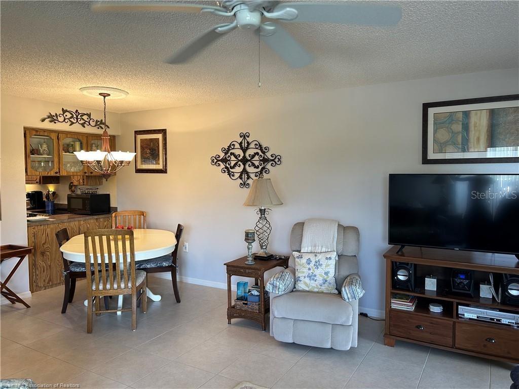 Image 17 of 42 For 6000 Matanzas Drive 6002