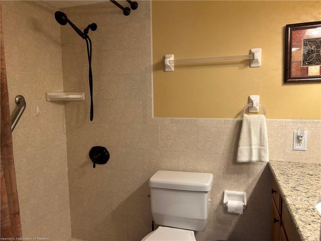 Image 21 of 42 For 6000 Matanzas Drive 6002