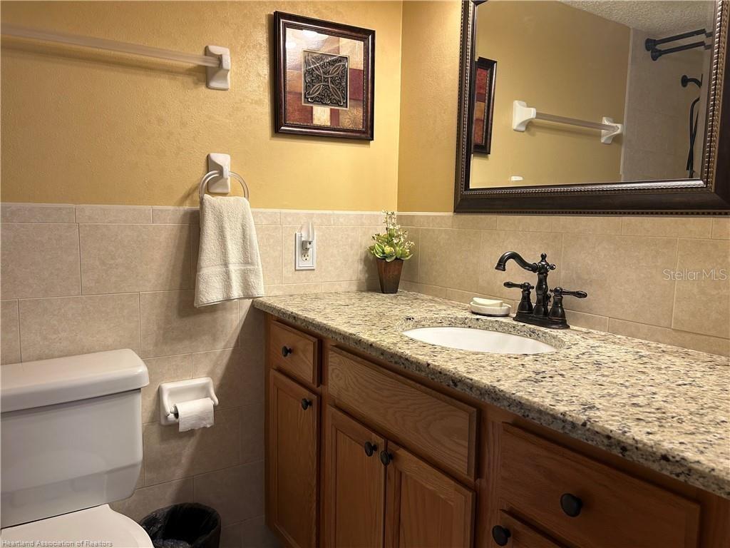 Image 22 of 42 For 6000 Matanzas Drive 6002