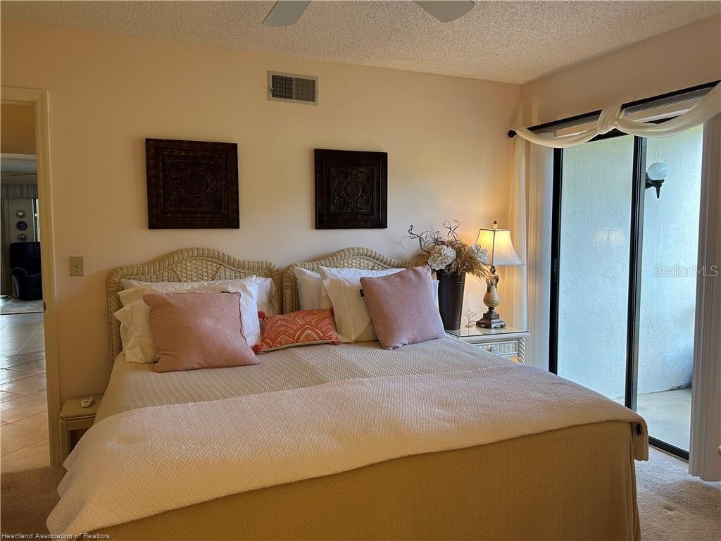 Image 25 of 42 For 6000 Matanzas Drive 6002