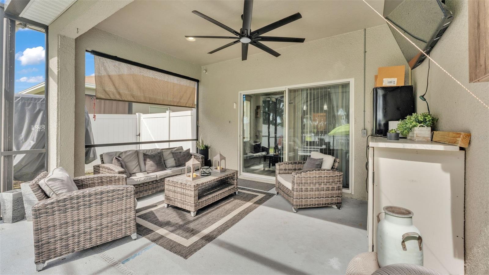 Image 42 of 63 For 4565 Fairway Oaks Drive