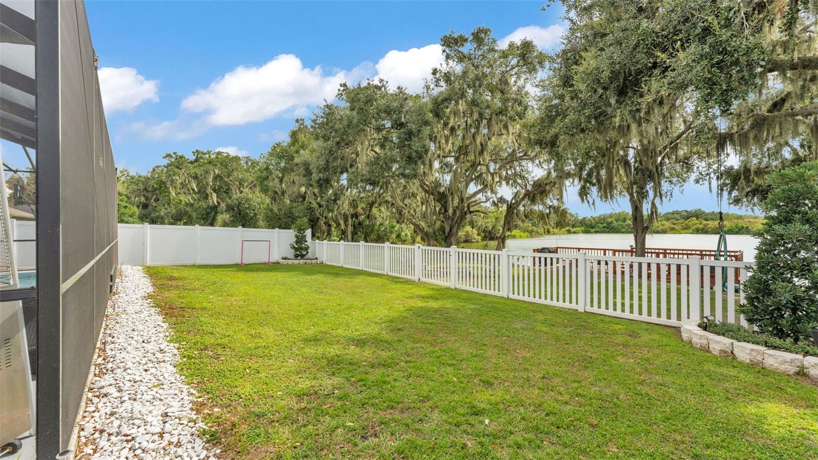 Image 47 of 63 For 4565 Fairway Oaks Drive