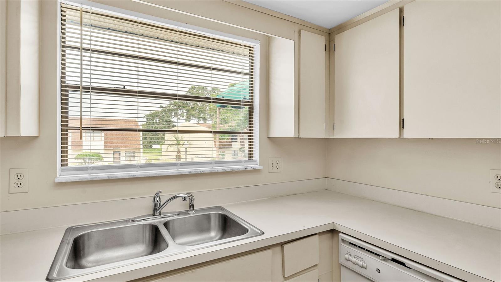 Image 17 of 40 For 6080 Topher Trail 6068