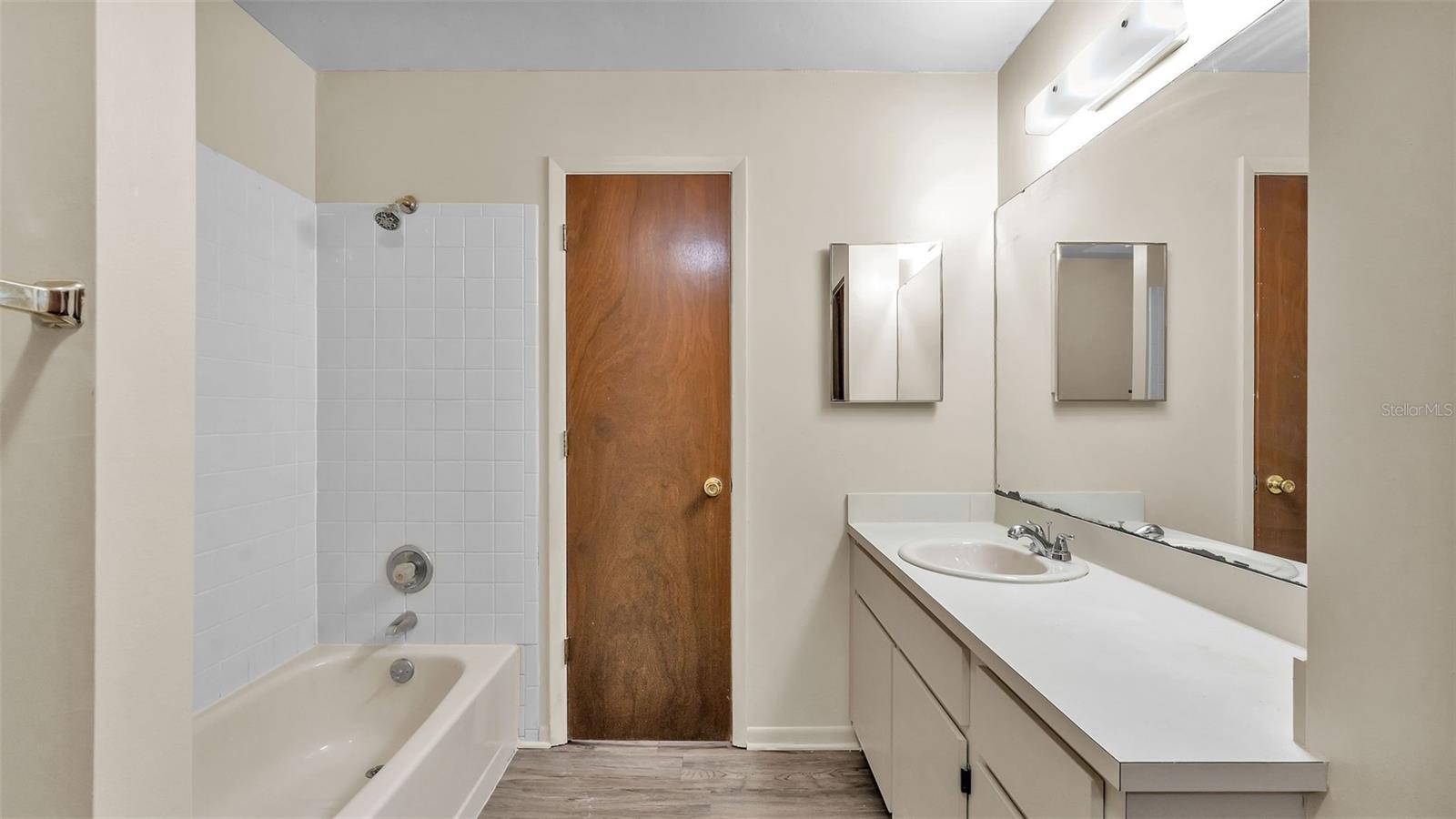 Image 23 of 40 For 6080 Topher Trail 6068