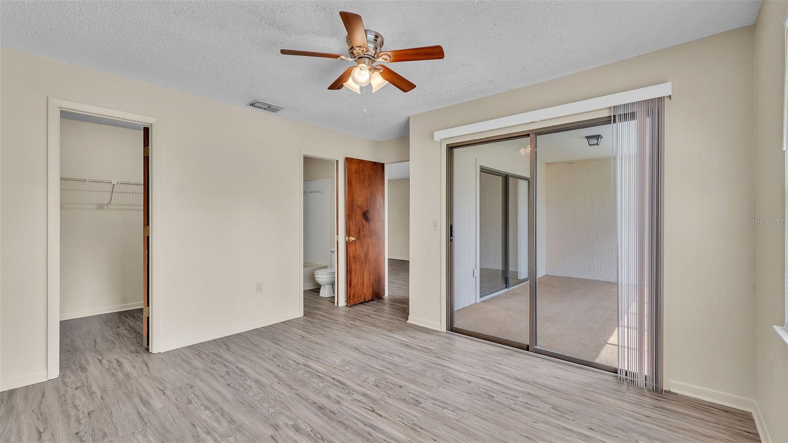 Image 27 of 40 For 6080 Topher Trail 6068