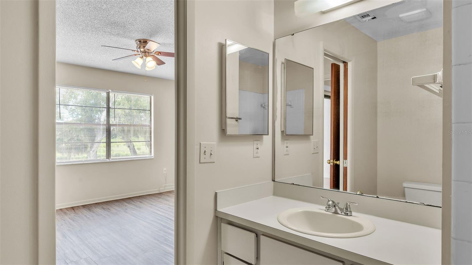 Image 31 of 40 For 6080 Topher Trail 6068