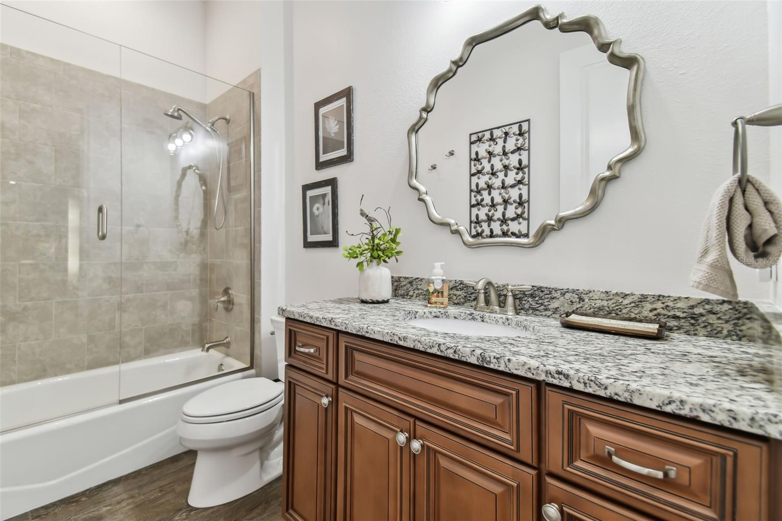 Image 28 of 44 For 6030 Abbey Oaks Drive