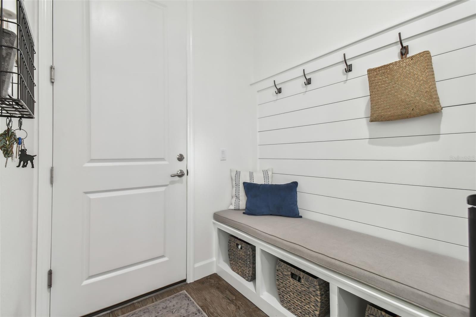 Image 38 of 44 For 6030 Abbey Oaks Drive