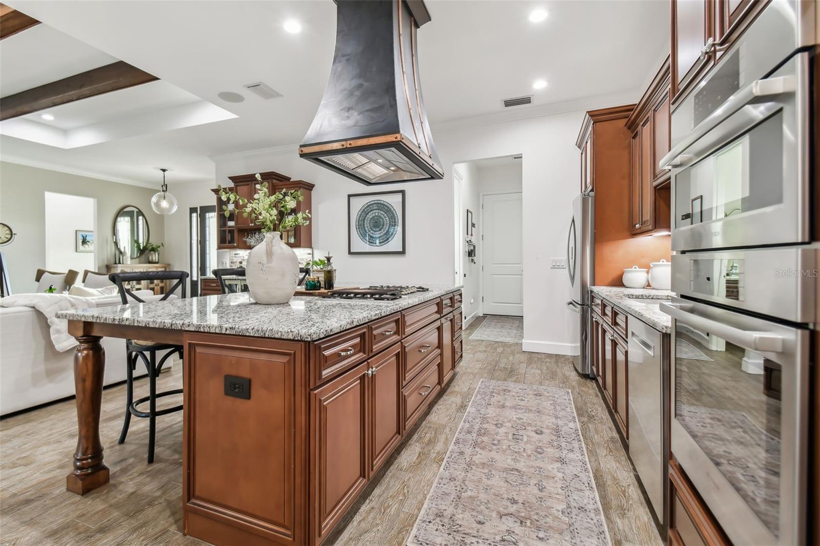 Image 6 of 44 For 6030 Abbey Oaks Drive