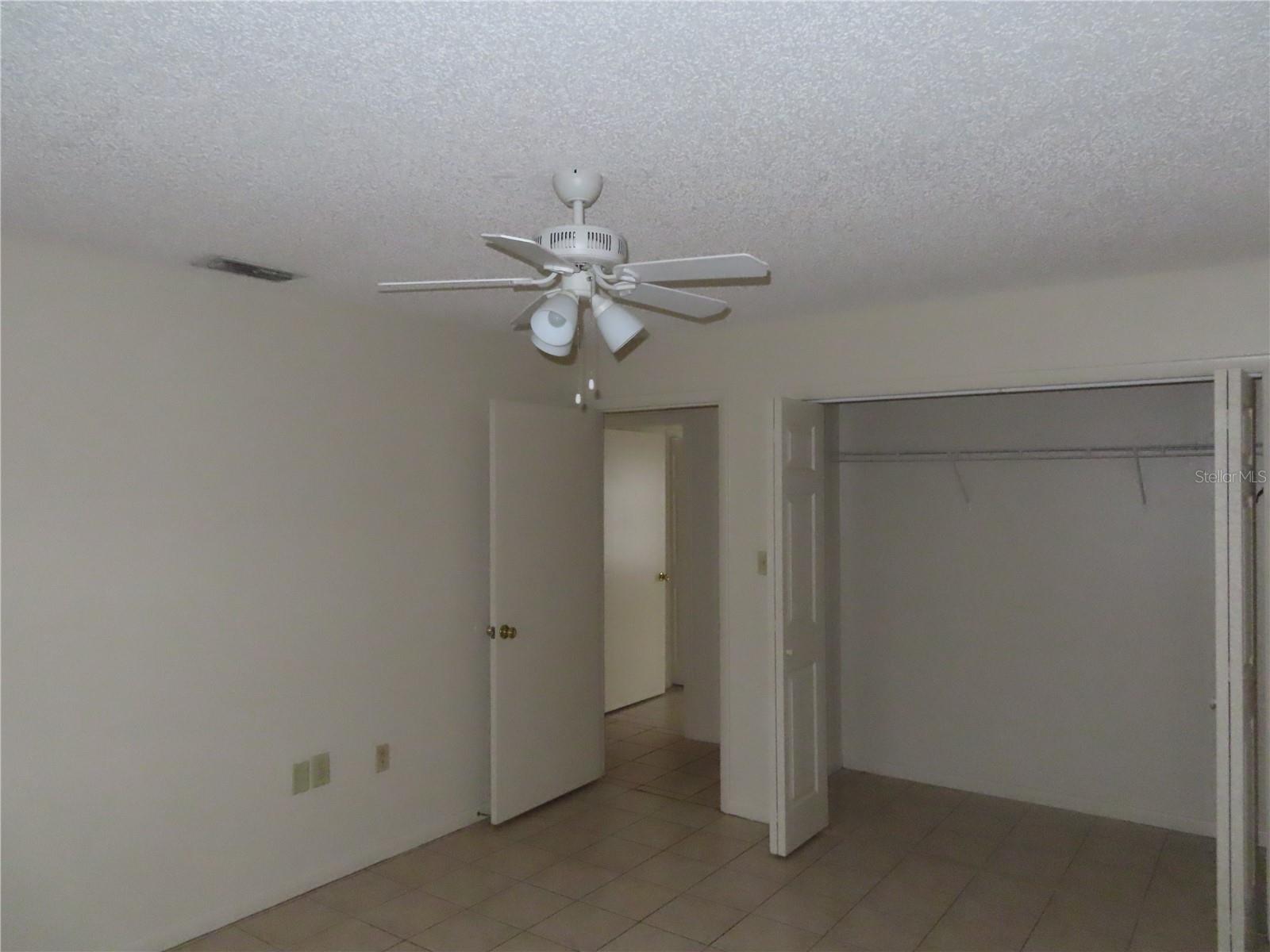 Image 12 of 13 For 414 Allamanda Drive