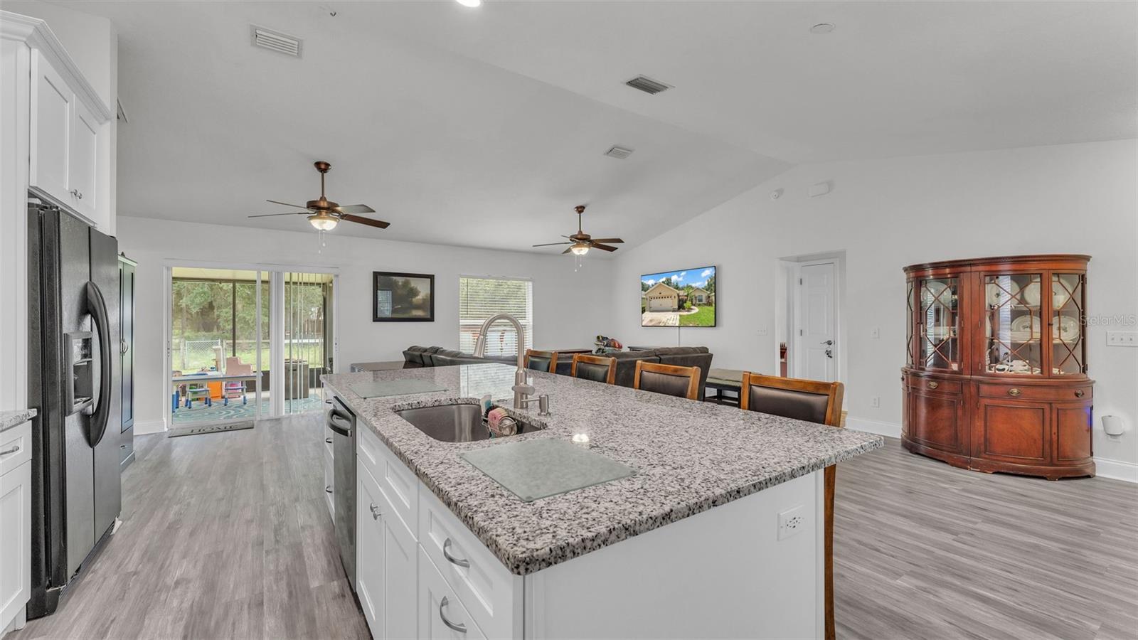 Image 6 of 32 For 4651 Clubhouse Road