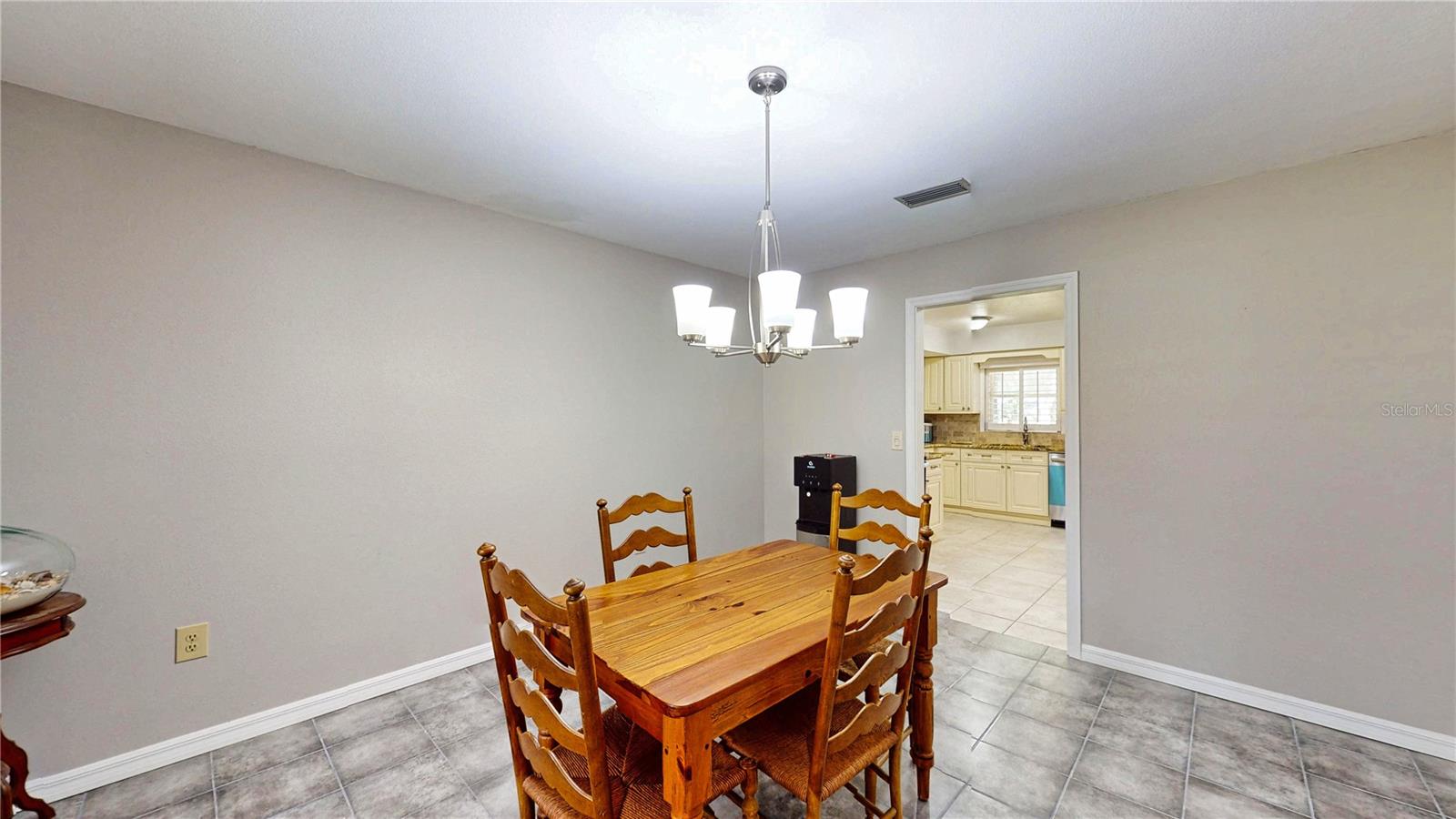 Image 20 of 71 For 4014 Mossy Oak Drive