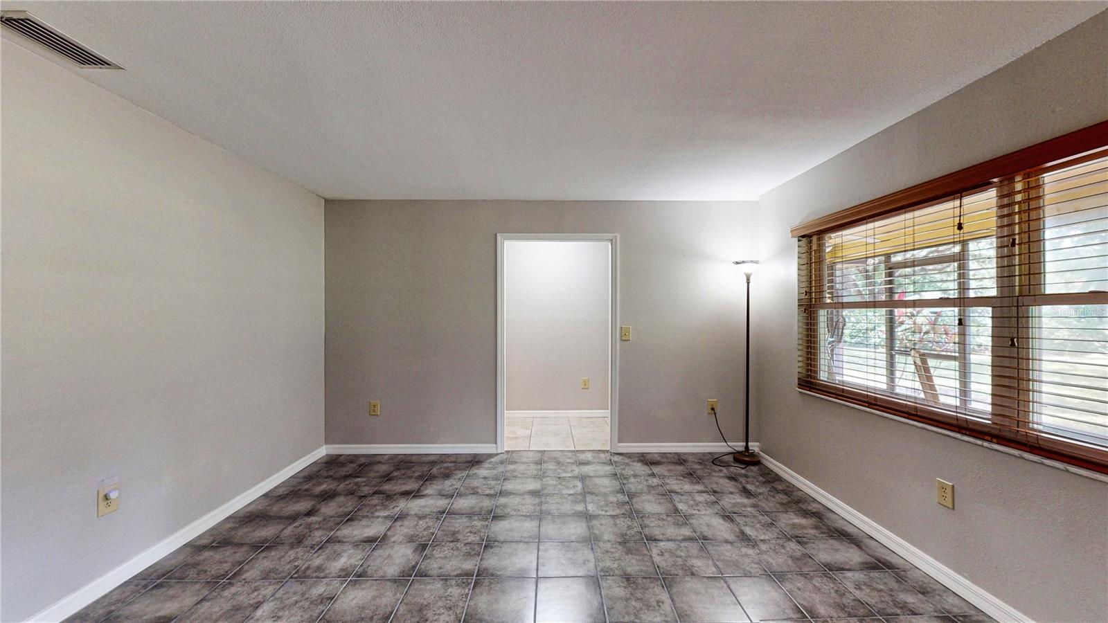 Image 22 of 71 For 4014 Mossy Oak Drive