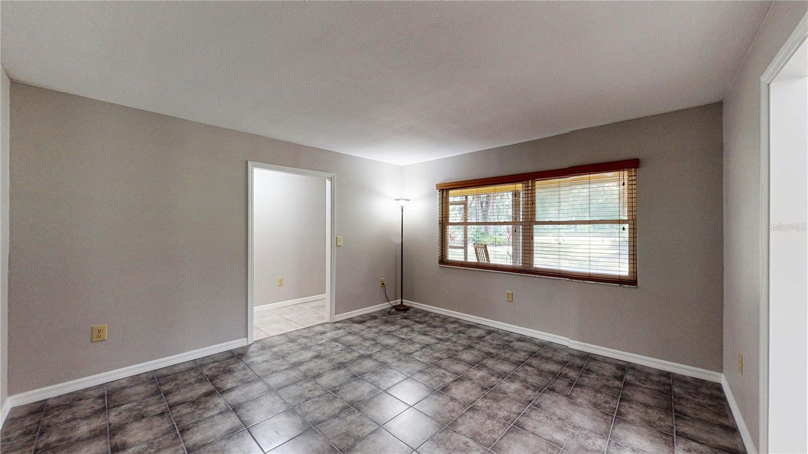 Image 23 of 71 For 4014 Mossy Oak Drive