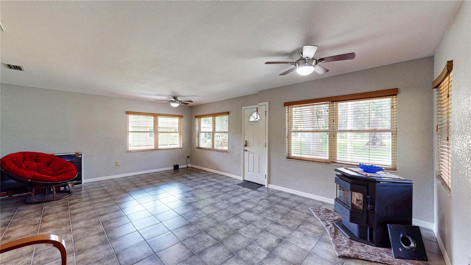 Image 31 of 71 For 4014 Mossy Oak Drive