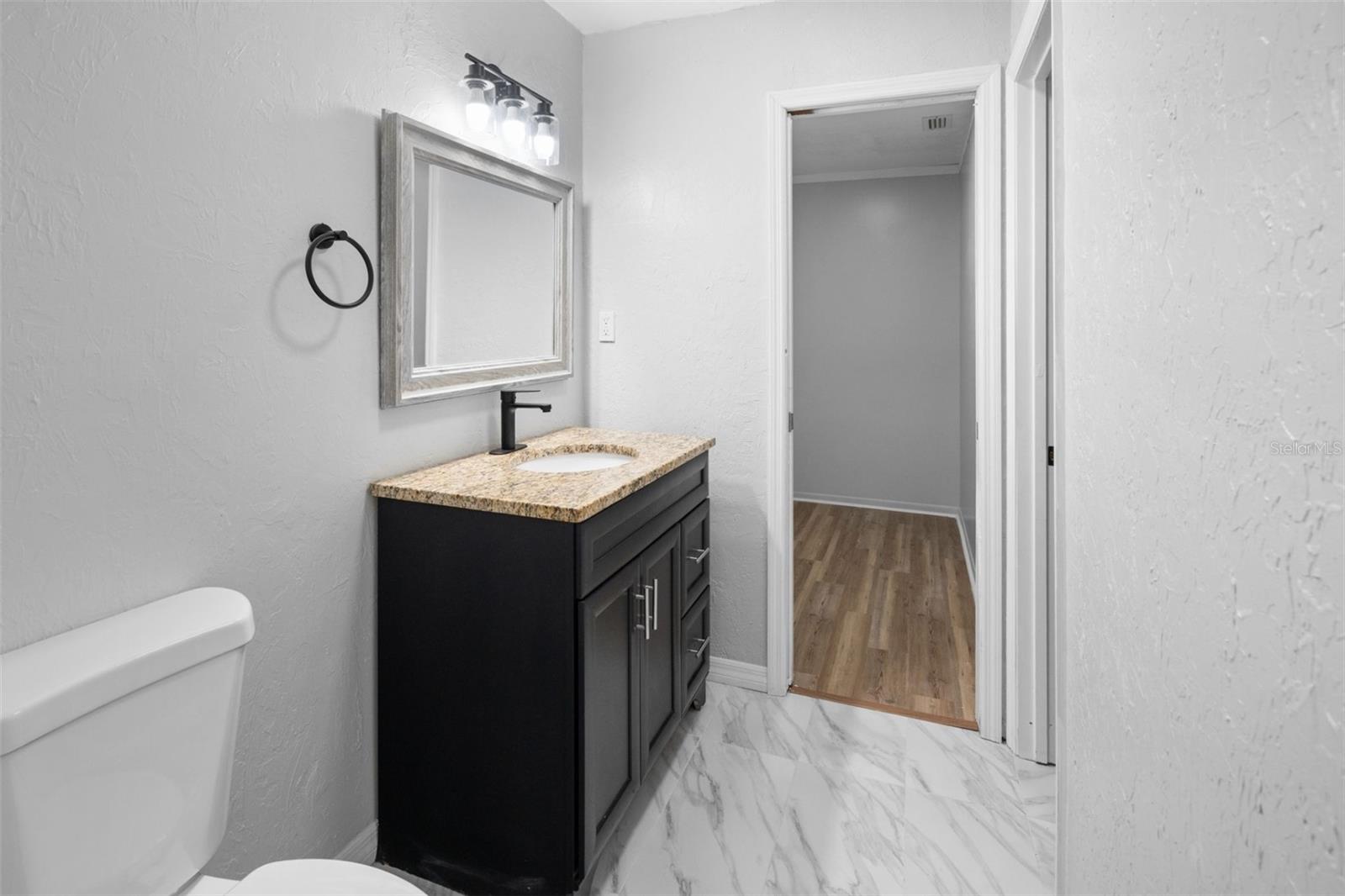 Image 9 of 15 For 21962 Cellini Avenue