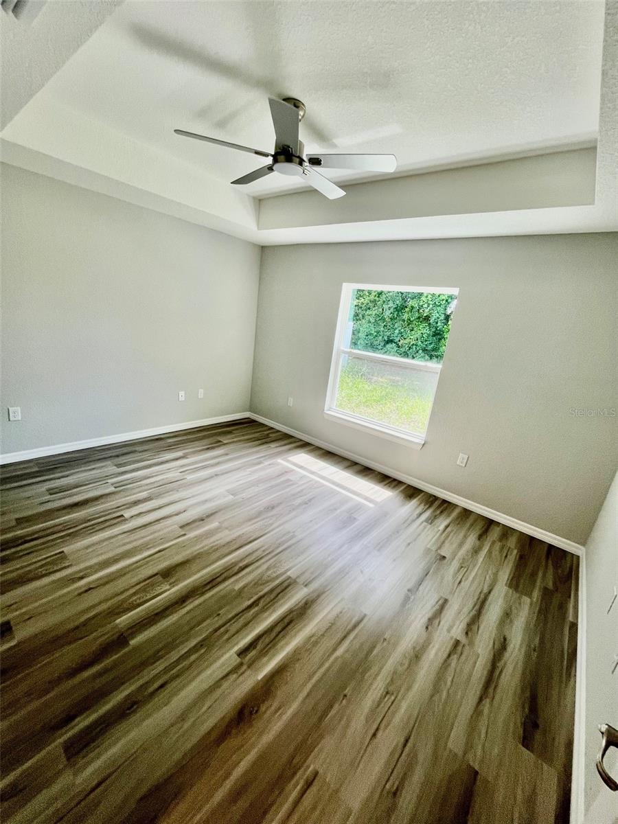 Image 11 of 12 For 2376 75th Boulevard
