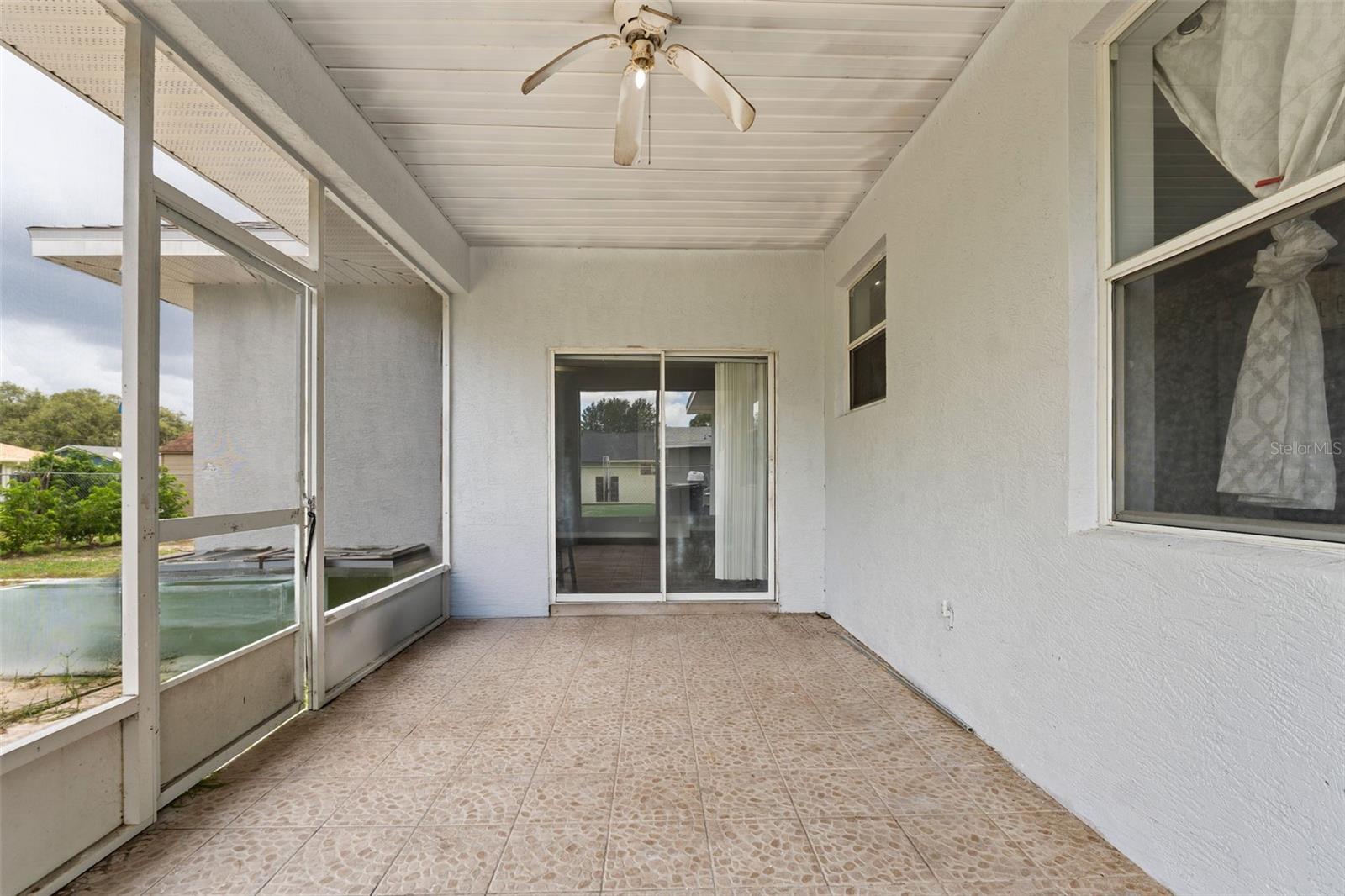 Image 46 of 48 For 3206 Valerie Boulevard