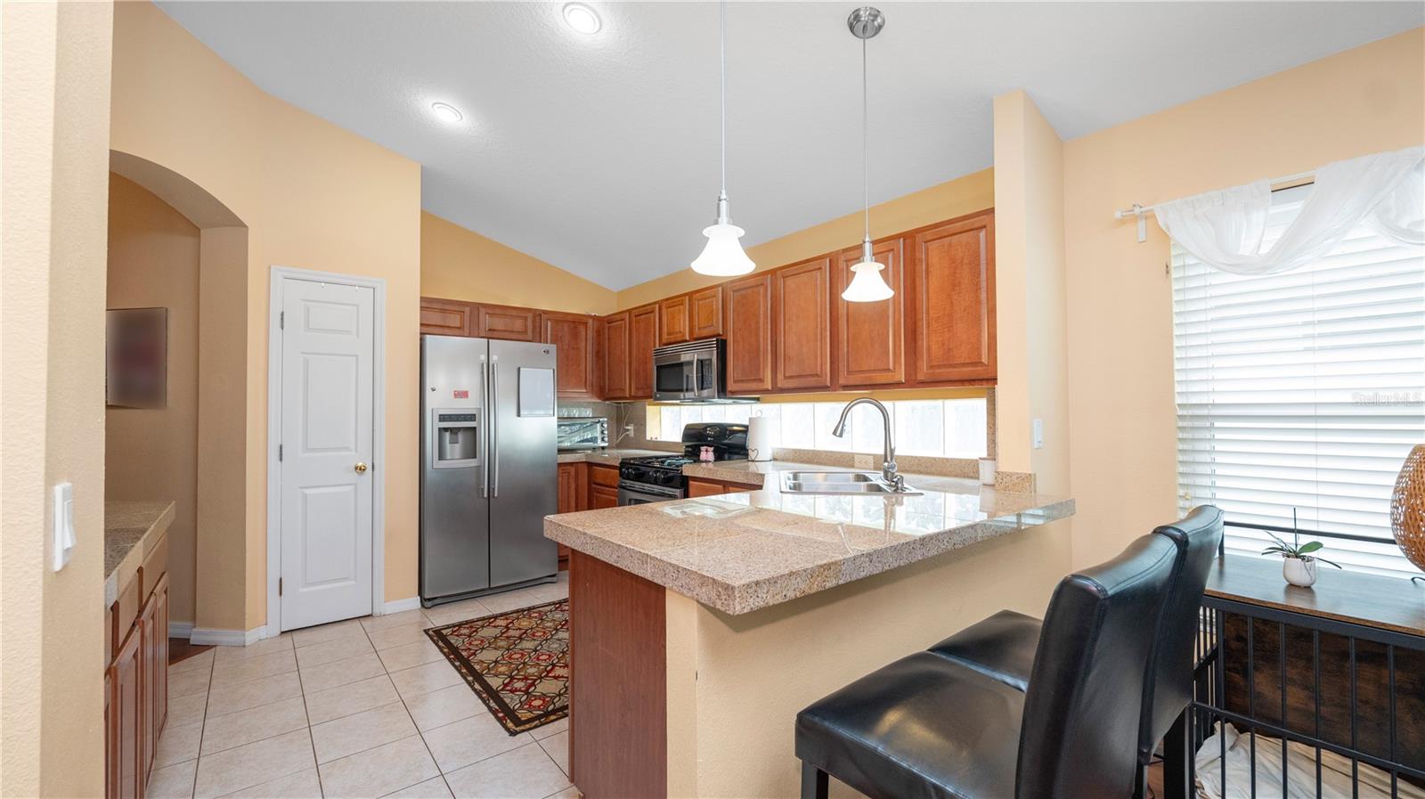 Image 14 of 57 For 5718 Hawklake Road