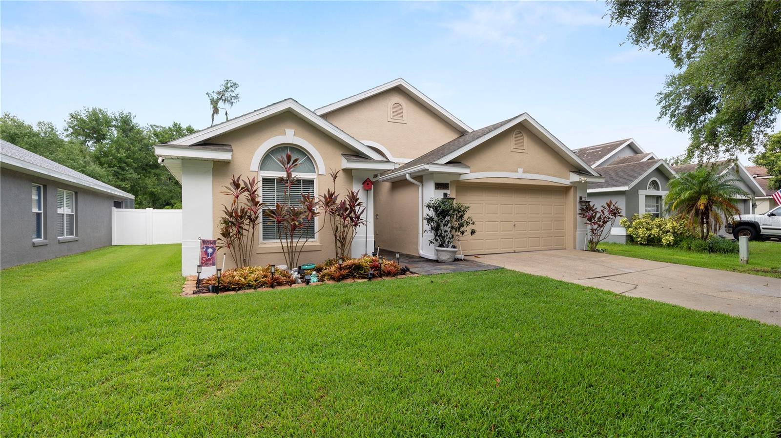 Image 3 of 57 For 5718 Hawklake Road