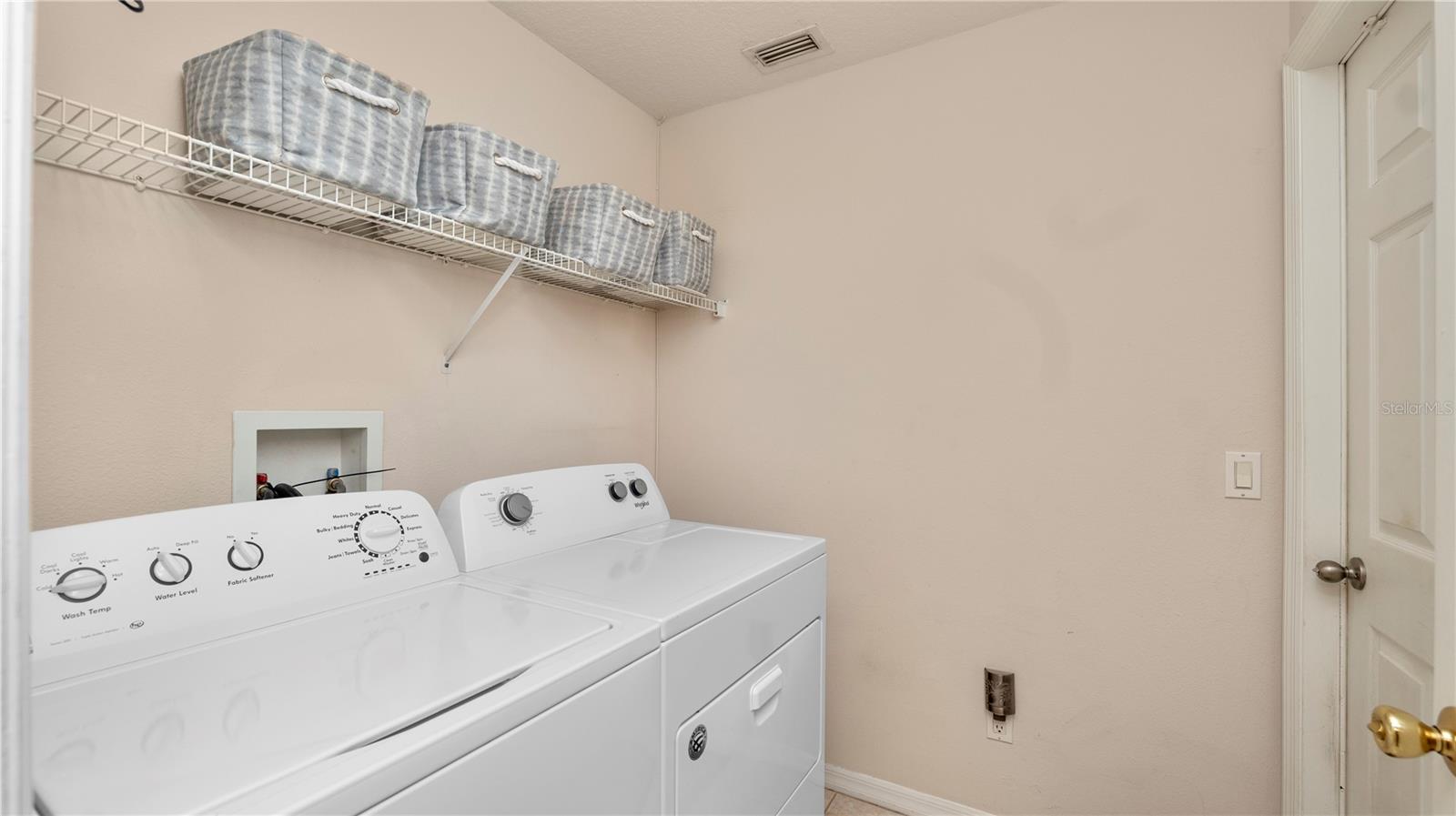Image 37 of 57 For 5718 Hawklake Road