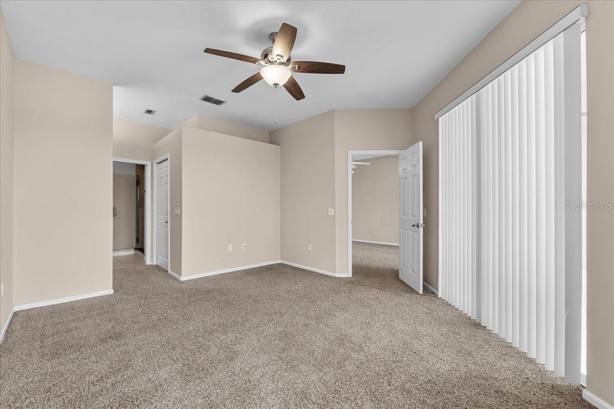 Image 14 of 43 For 417 Enclave Place 2