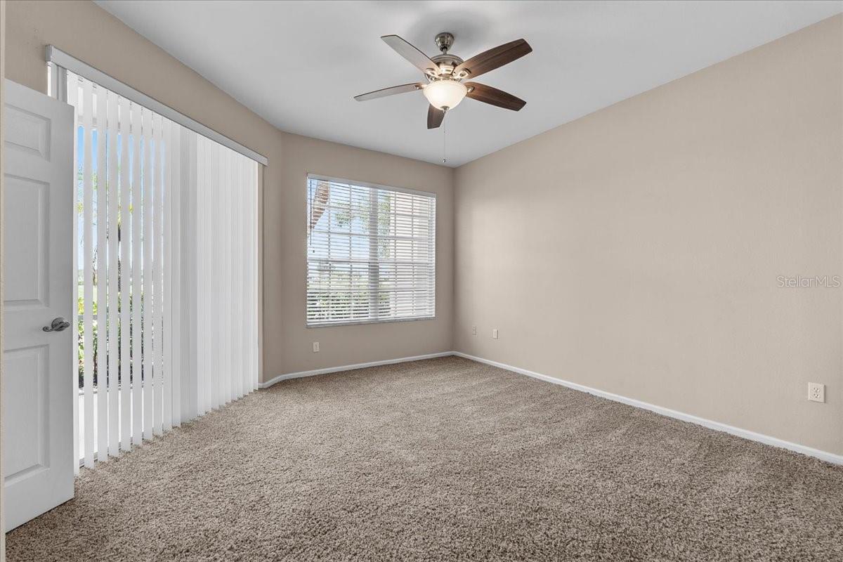 Image 16 of 43 For 417 Enclave Place 2