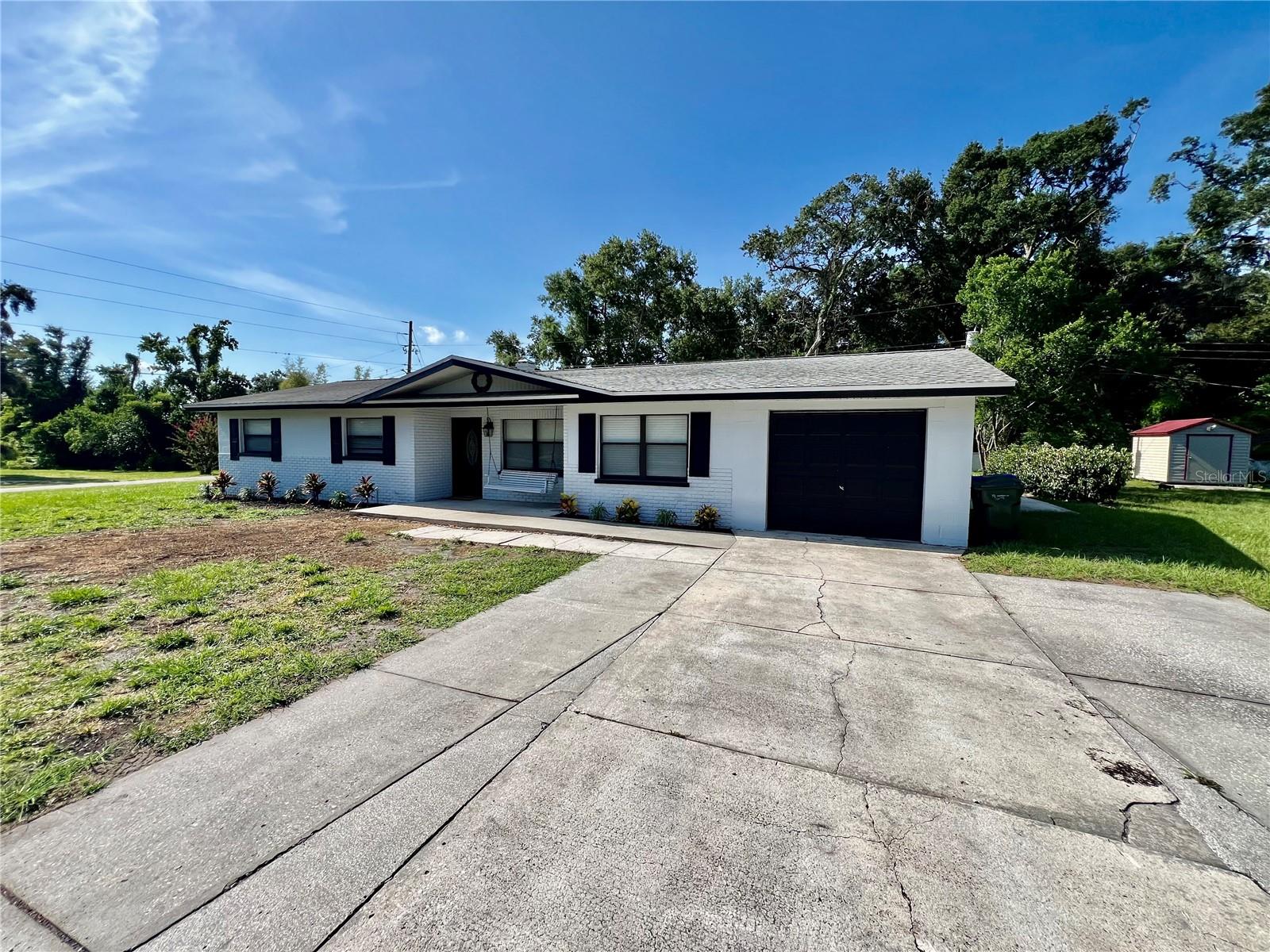 Details for 135 Kenilwood Lane, LAKELAND, FL 33809