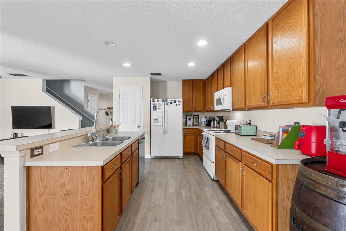 Image 13 of 45 For 14461 Chinese Elm Drive