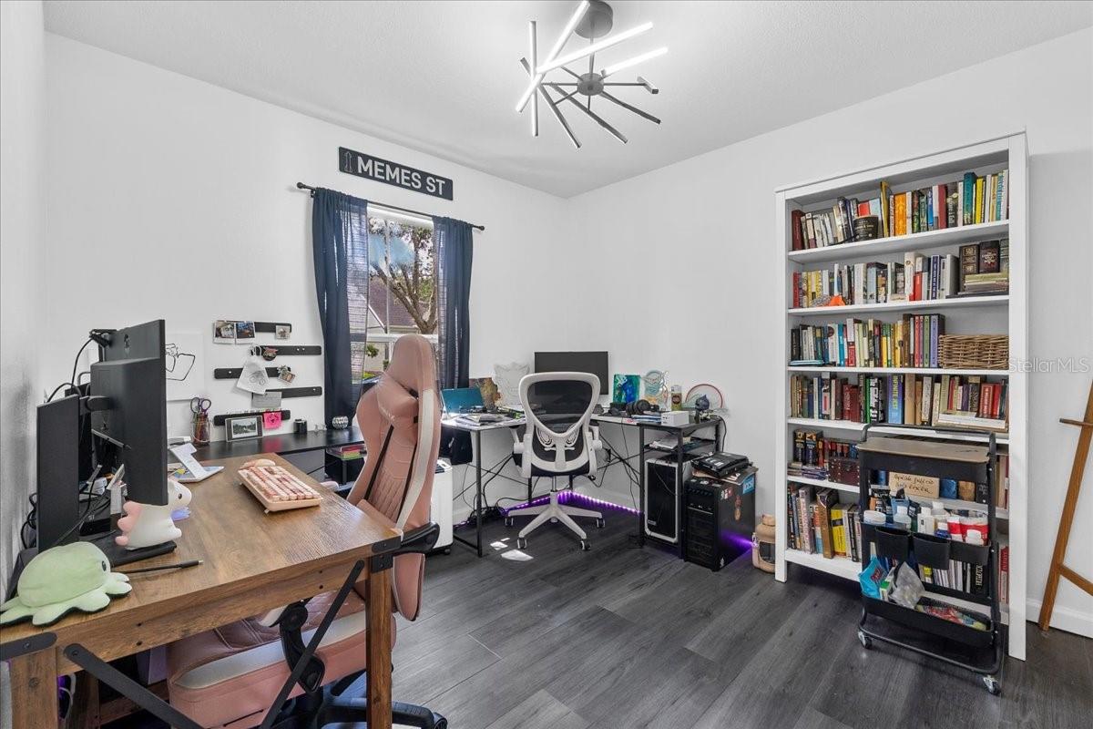 Image 19 of 45 For 14461 Chinese Elm Drive