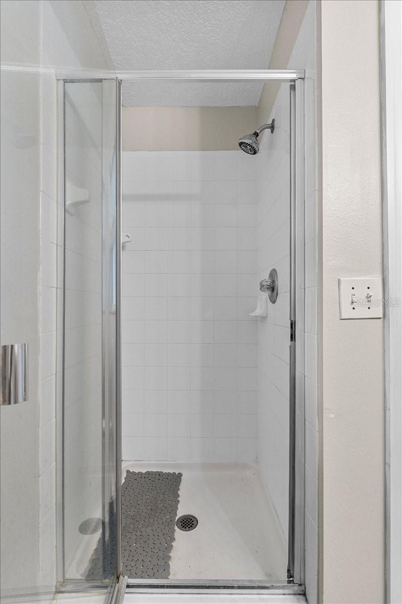 Image 22 of 45 For 14461 Chinese Elm Drive