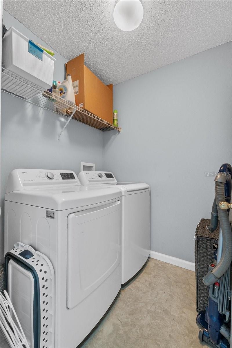 Image 37 of 45 For 14461 Chinese Elm Drive